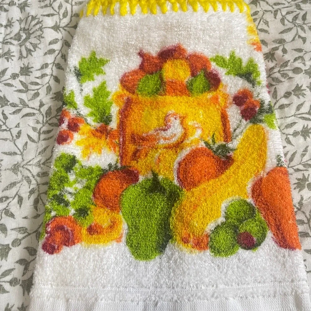 VTG‎ CANNON Hand Kitchen Towel Fringe 70s NOS fruit bird cottage granny